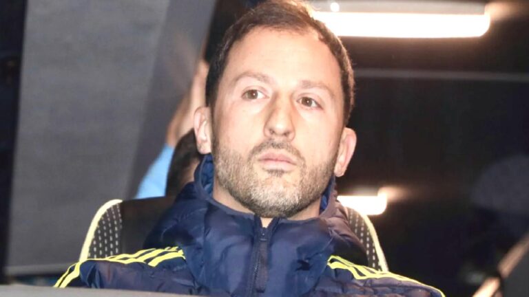 Fenerbahçe kafilesi, dev derbi için Trabzon’da