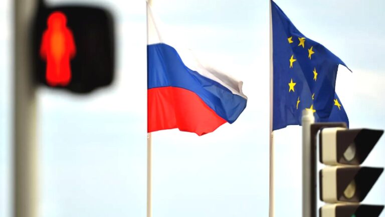 Hint diplomat Sibal: AB, Rusya yüzünden bölündü