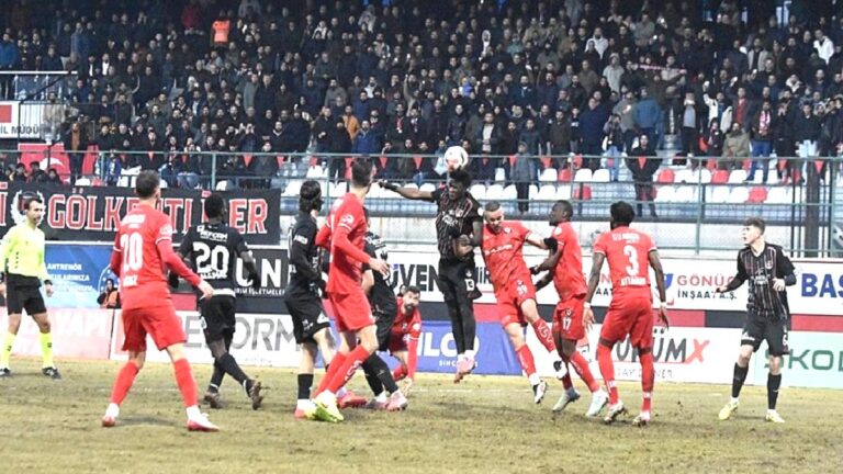 İmaj Altyapı Vanspor sahasında 3 puanı 3 golle aldı!
