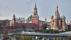 Kremlin: Moskova ve Paris arasında temaslar oldu, istenirse en üst düzeyde diyaloğu hızla kurmaya yardımcı olabilir