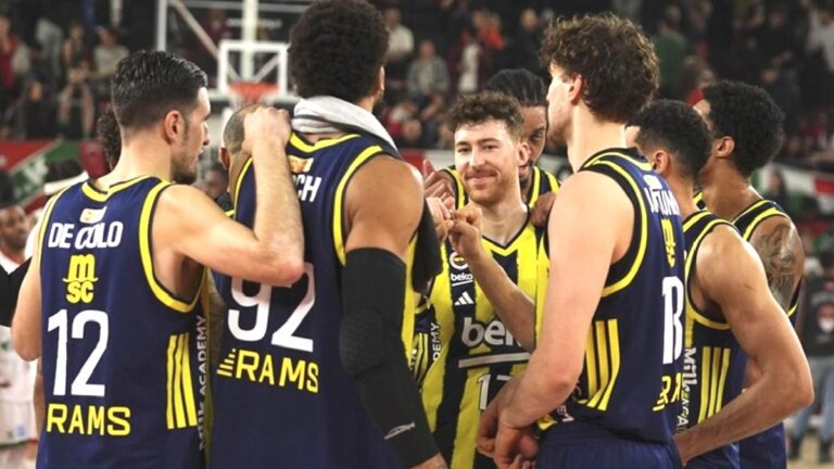 Lider Fenerbahçe Beko Avrupa Ligi’nde Barcelona deplasmanında!