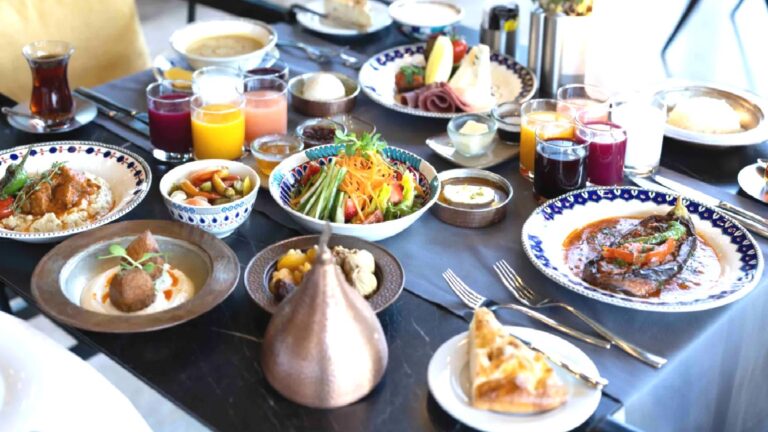 Restoranlarda iftar telaşı: Ortalama menü fiyatları ne kadar olacak?