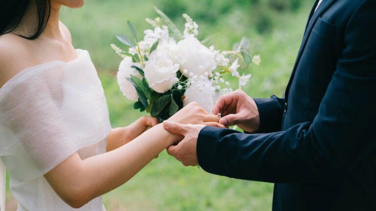 Bakanlıktan evlenecek çiftlere kredi desteği: Ne kadar verilecek, şartlar neler?