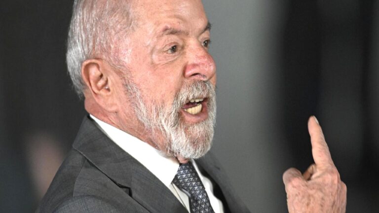 Brezilya Devlet Başkanı Lula da Silva: Kaynaklar gıda güvenliği yerine silahlanmaya harcanıyor