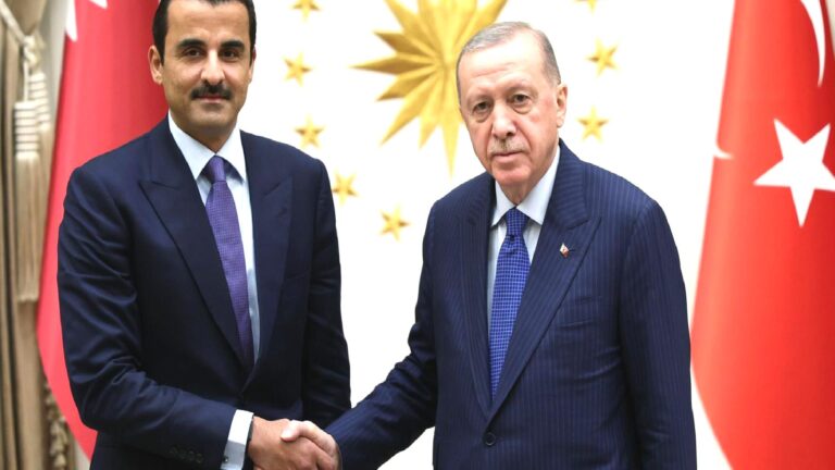 Cumhurbaşkanı Erdoğan, Katar Emiri Al Sani ile telefonda görüştü