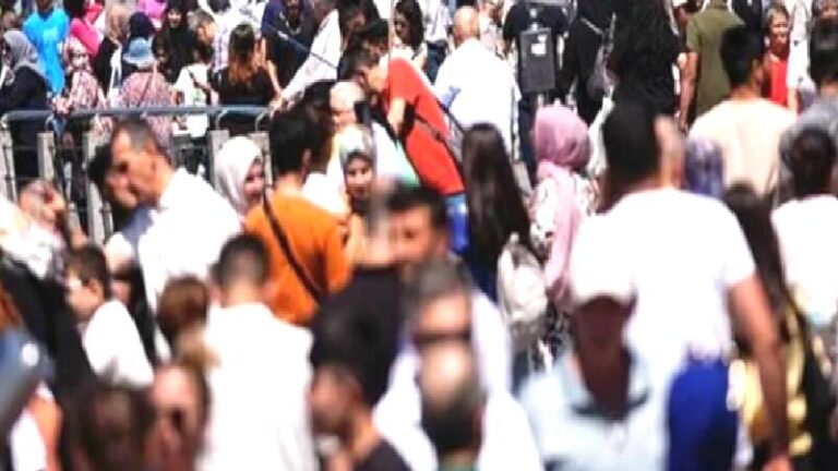DİSK-AR: Geniş tanımlı işsiz sayısı 12 milyon 109 bin kişiye ulaştı!