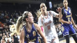 Fenerbahçe Opet, Halkbank Basketbol Kadınlar Ligi’nde finalde!