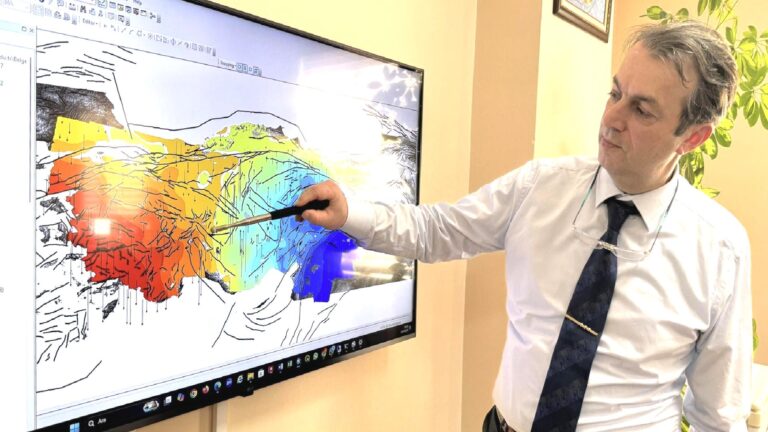 Prof. Dr. Kutoğlu: Anadolu’nun ortadan ikiye ayrılması söz konusu olabilir
