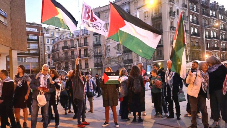 Real Madrid taraftarından İsrail protestosu