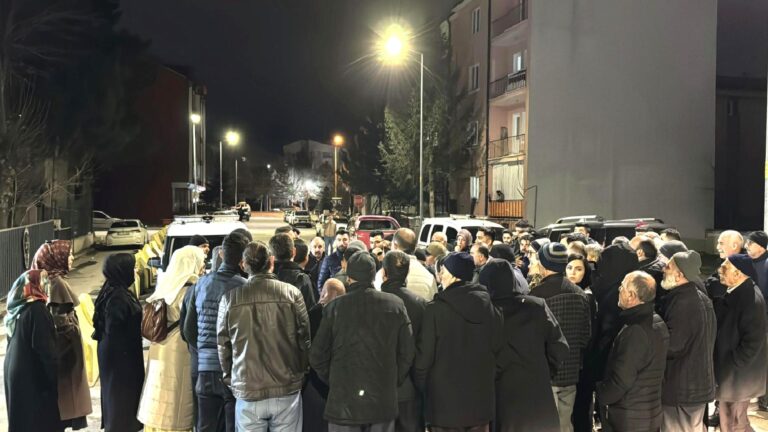 Sivas’ta umre dolandırıcılığı: 125 kişi polise başvurdu