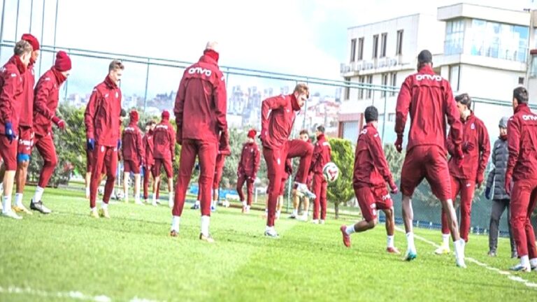 Trabzonspor’un Zecorner Kayserispor maçı kamp kadrosu açıklandı!