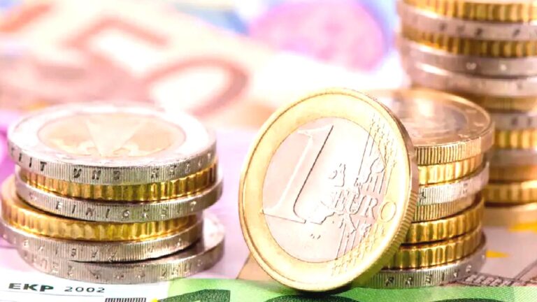 Almanya’da bütçe açığı 127 milyar euroya çıktı