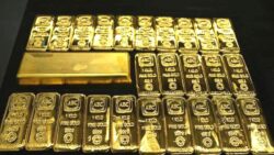 Altın yeni haftaya eksi başladı: Yükseliş için hangi şart gerekiyor?