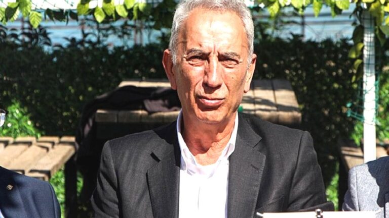 Eski Galatasaray Kulübü Başkanı Adnan Polat’tan adaylık açıklaması!