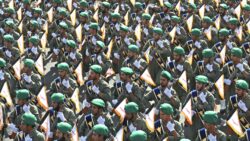 İran Devrim Muhafızları: ABD ile bağlantılı olabileceği şüphesi taşıyan gemiye el konuldu