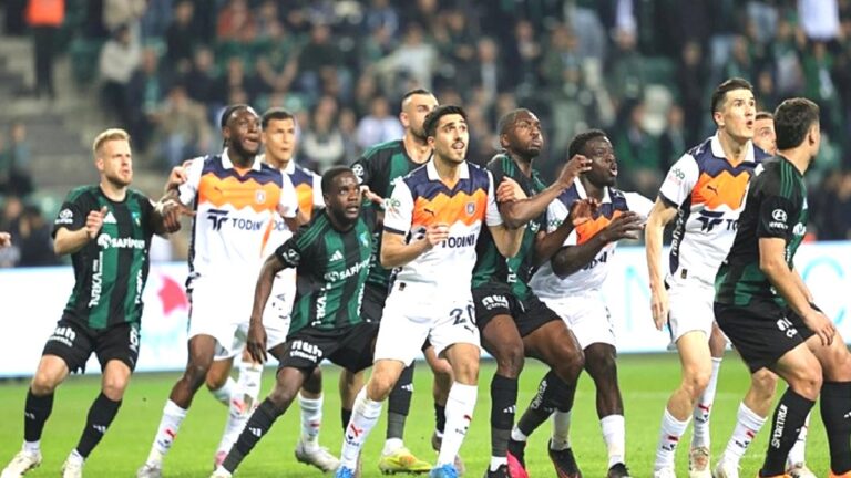 Kocaeli’de gol sesi çıkmadı! Kocaelispor ile RAMS Başakşehir berabere kaldı