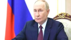 Putin: Rusya, Nükleer Silahların Yayılmasının Önlenmesi Anlaşması’na tam uyuyor