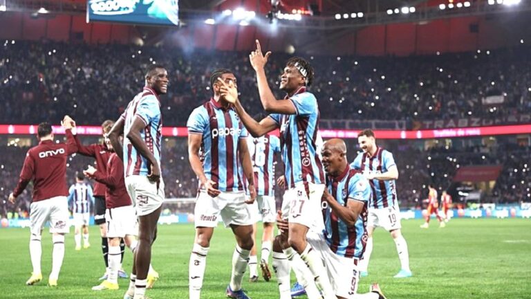 Şampiyonluk kenetlenmesi