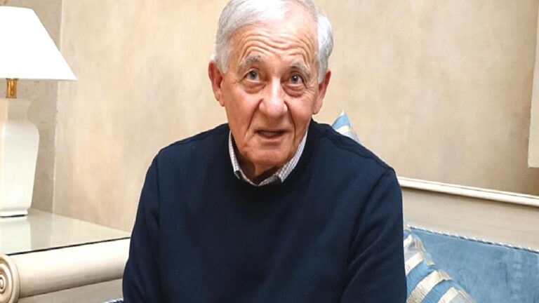 Trabzonspor’un ilk gol kralı Necmi Perekli’den Paul Onuachu’ya övgüler!