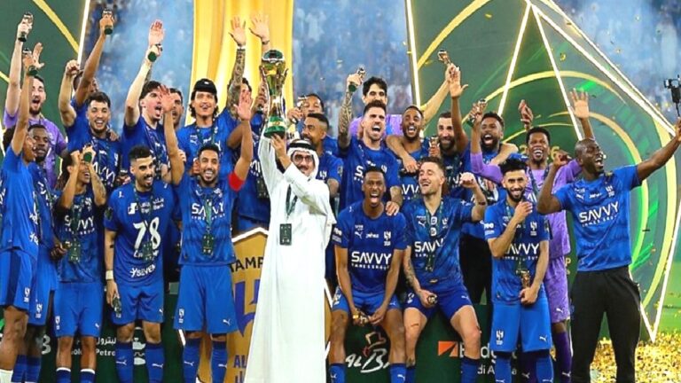 Al-Hilal şampiyon oldu! Yusuf Akçiçek Suudi Arabistan’da ilk kupasını kazandı
