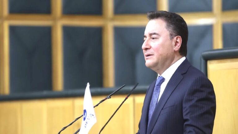 Ali Babacan’dan mutlak butlan kararına tepki: Yargı, siyaseti dizayn etmenin aracı haline getirilemez