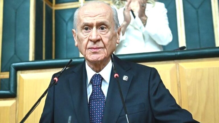Bahçeli’de kutlama mesajı