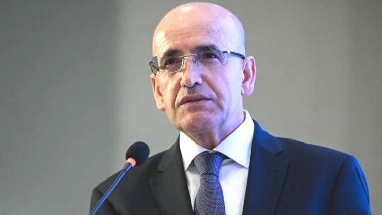 Bakan Mehmet Şimşek: İhracatta güçlü artış sürüyor, ikinci çeyrekte oynaklık artabilir