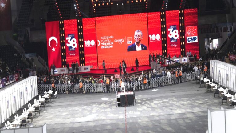 CHP’de ‘mutlak butlan’ kararına partilerden tepkiler: ‘Tanımıyoruz’, ‘Demokrasiye darbe’
