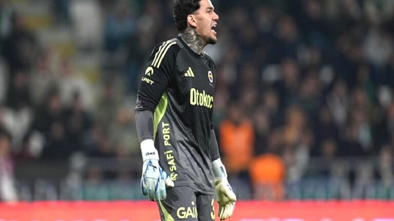 Ederson’un menajeri Jorge Mendes’ten flaş açıklama! “Dünyanın en iyi kalecilerinden birini göndermek…”