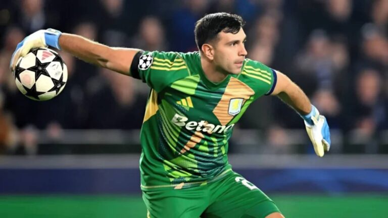 Fenerbahçe’de Aziz Yıldırım’ın hedefi Emiliano Martinez