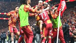 Galatasaray yönetiminden acil toplantı! Şampiyonluk kutlaması için flaş karar