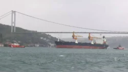 İstanbul Boğazı’nda gemi arızası nedeniyle askıya alınan deniz trafiği açıldı