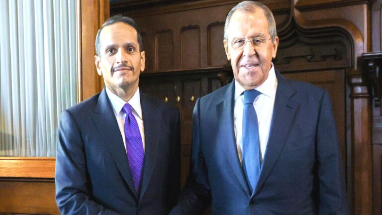 Lavrov ve Katar Dışişleri Bakanı: Hürmüz krizinde güç kullanımı kabul edilemez