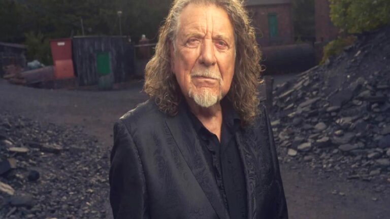 Led Zeppelin’in efsanevi solisti Robert Plant Türkiye’de