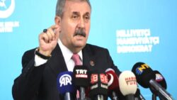 Mustafa Destici: Türkiye Cumhuriyeti, terörle mücadelesini eli kanlı bir terör aparatına ihtiyaç duymadan yürütme kudretine sahiptir