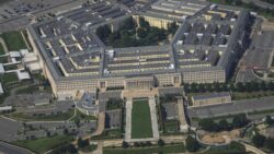Pentagon yapay zeka şirketi ile 500 milyon dolarlık sözleşme imzaladı
