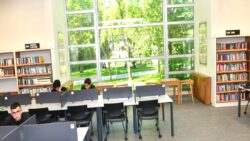 Sezai Karakoç Kütüphanesi yenilenen yüzüyle yeniden hizmete açıldı