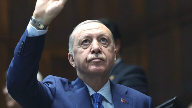Teşekkürler Cumhurbaşkanım Teşekkürler Albayrak ailesi