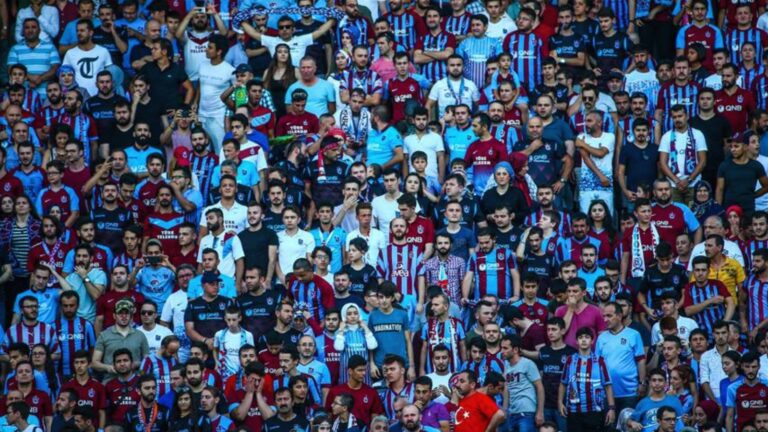 Trabzonspor’dan bordo-mavili taraftara kombine çağrısı