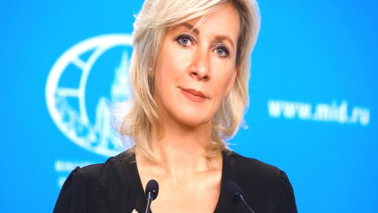 Zaharova’dan Zelenskiy’e alaycı tavsiye: Rusya’yı durdurmak için Yermak’ın ‘falcısına’ başvursun