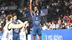 Anadolu Efes, ABD’li basketbolcu Jordan Loyd ile sözleşme yeniledi!