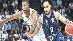 Anadolu Efes, Fenerbahçe Beko karşısında seriye tutundu!