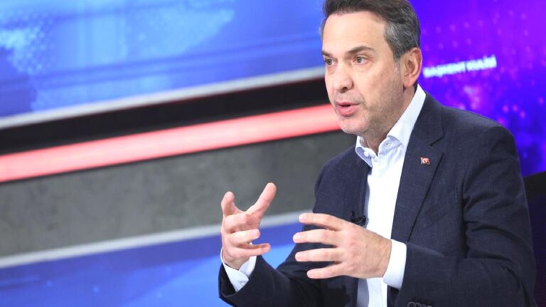 Bayraktar: Türkiye ve Venezuela arasında potansiyel fırsatları değerlendirdik