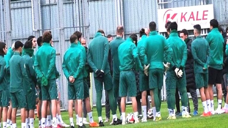 Bursaspor sezonu açıyor