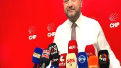 CHP İzmir İl Başkanı Utku Gümrükçü: Parti çatısı altında kalmak isteyen herkes bizim yoldaşımızdır