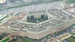 Çinli ticaret devi Pentagon’a dava açtı