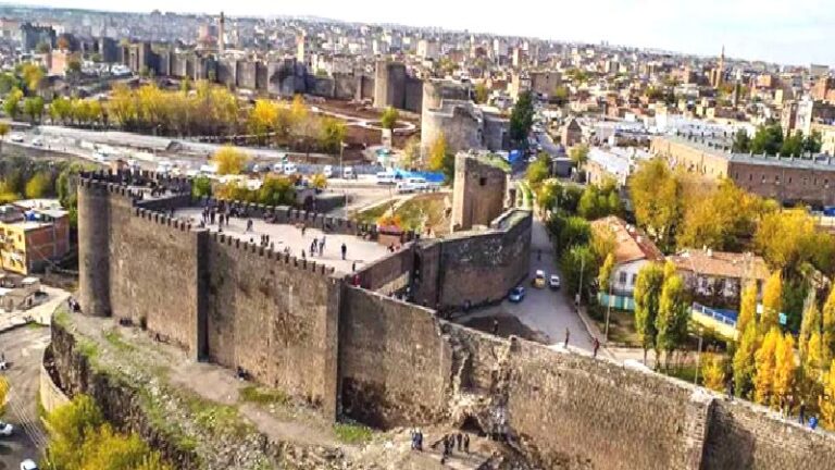 Diyarbakır Sur’da ortak yaşamı koruma çalışması: Kamusal alanlar yayalara açılacak