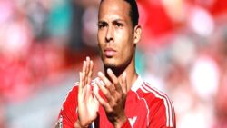 Galatasaray’a Virgil van Dijk’tan beklenen haber geldi!