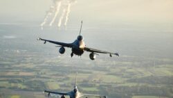 NATO, Rusya sınırlarında hava tatbikat başlatıyor