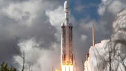 Space X bugünkü halka arzdan önce 75 milyar dolar topladı: Elon Musk, dünyanın ilk trilyoneri olabilir mi?